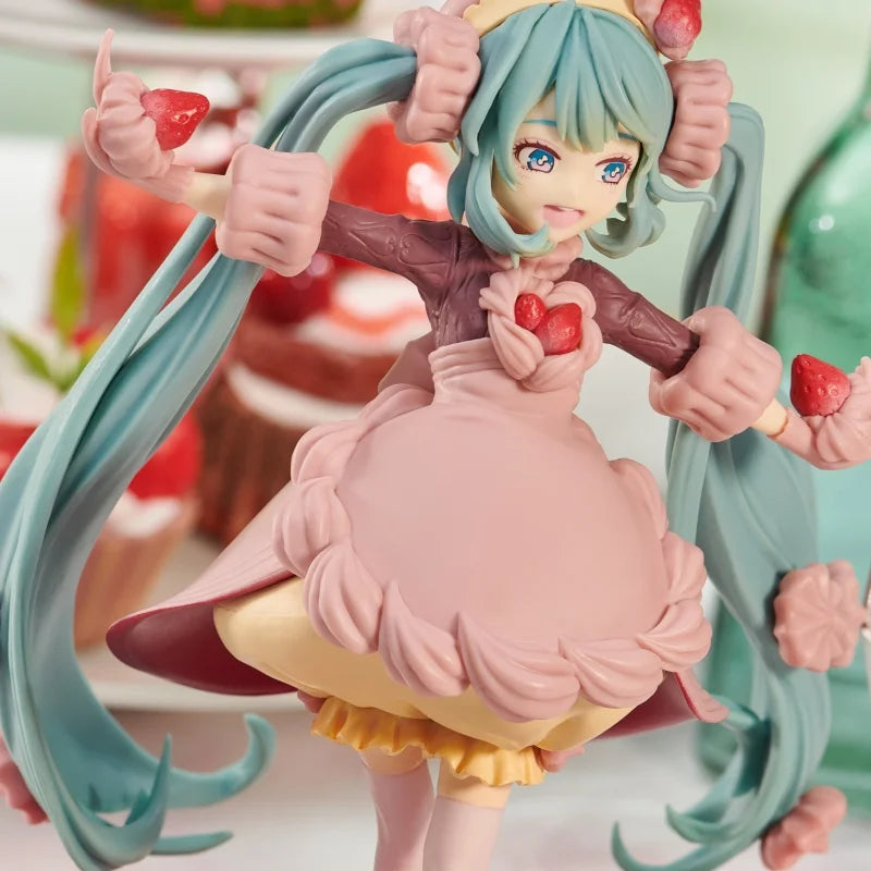 Original Hatsune Miku Figure Sweet Strawberry Miku Action Figurines Pvc Anime Model Statue Collectible Toys For Children Gift