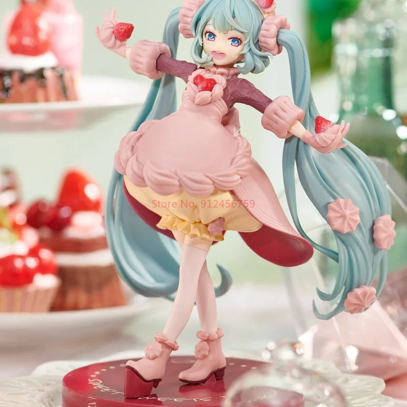 Original Hatsune Miku Figure Sweet Strawberry Miku Action Figurines Pvc Anime Model Statue Collectible Toys For Children Gift