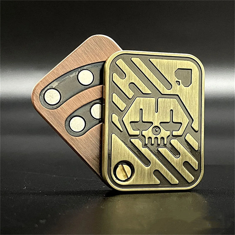 AA KK Metal Poker Push Card Toys Novelt Fidget Toys Spinning Top Decompression Interest Office Stress Relief Birthday Gift